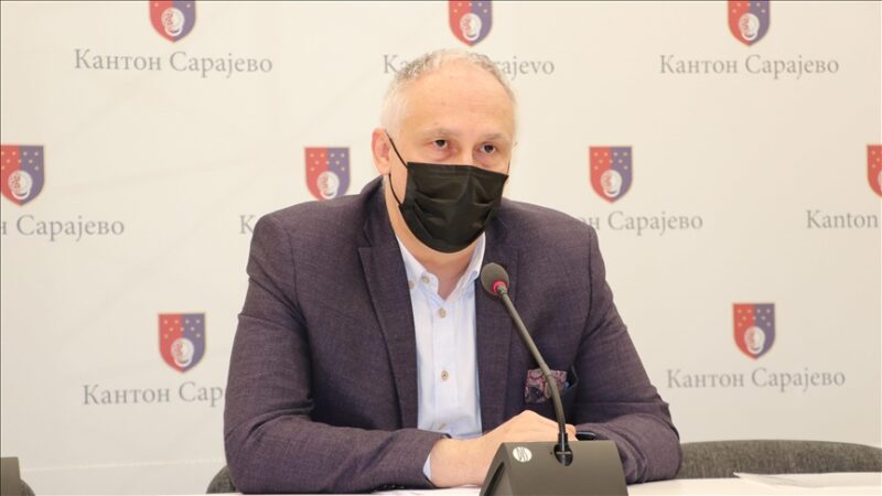 Ministar Vranić naredio zdravstvenim ustanovama: Reducirati broj operacija i pregleda koji nisu hitni