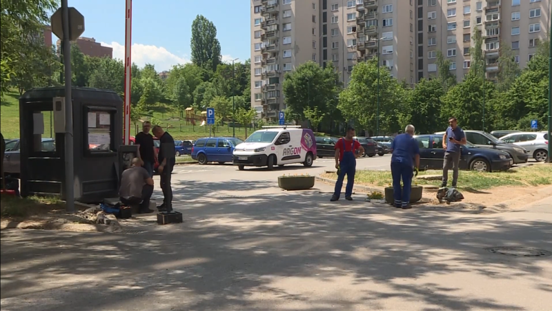 Parking rampa izazvala podjele u naselju Alipašino Polje