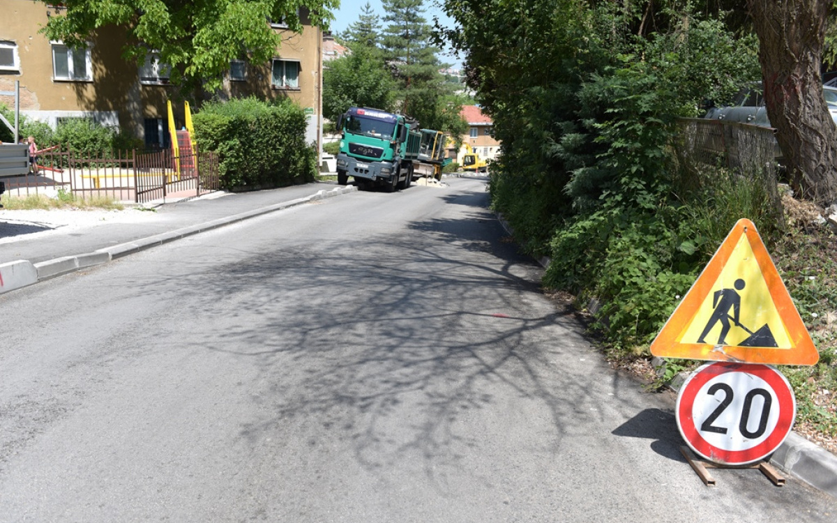 Nastavak projekta asfaltiranja Jukićeve ulice na Koševskom brdu