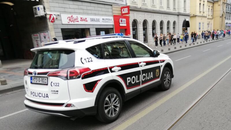 Uhapšen mladić koji je prijetio da će izvršiti masakr u Sarajevu poput onog u školi u SAD-u