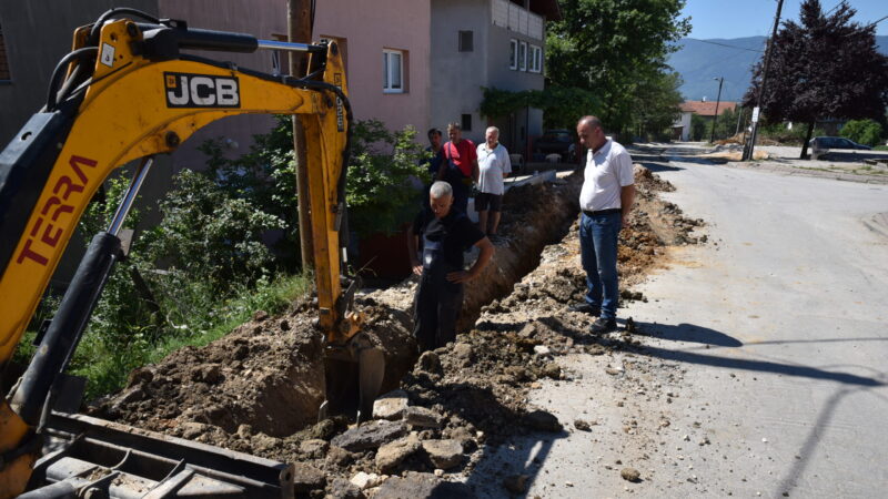 U toku proširenje saobraćajnice i rekonstrukcija vodovodne mreže u ulici Numan-paše Ćuprilića