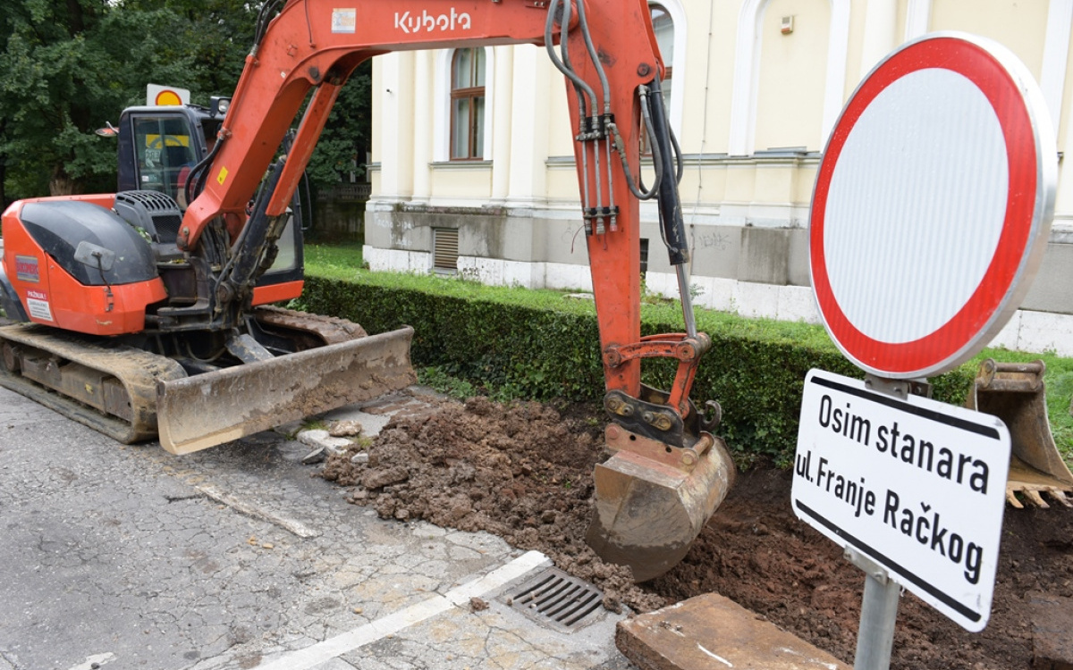 Započeli radovi na sanaciji ulice Franje Račkog