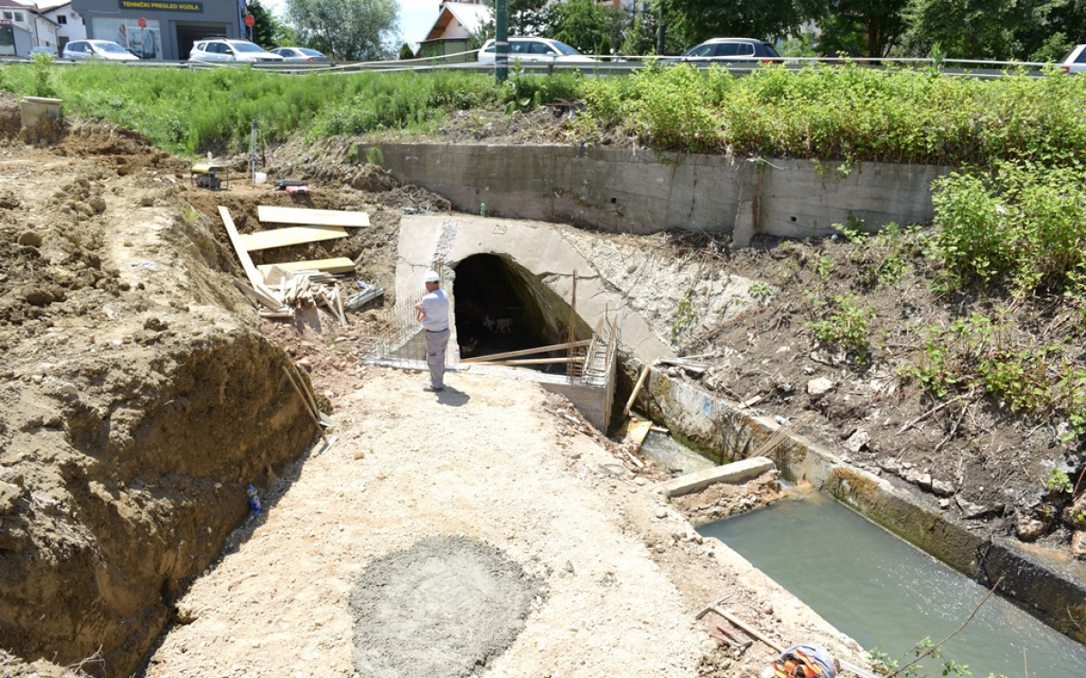 Završeni radovi na uređenju dijela korita potoka Sušica