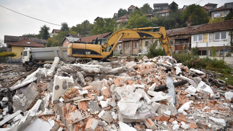 Počeli radovi na rekonstrukciji i izgradnji objekta izgorjelog u požaru u naselju Buča Potok