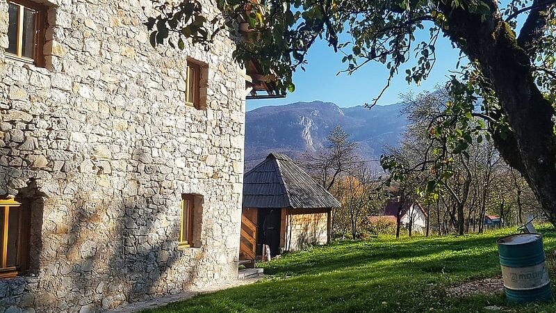 Štićenici Doma za djecu bez roditeljskog staranja dobijaju na korištenje kuću na Bjelašnici