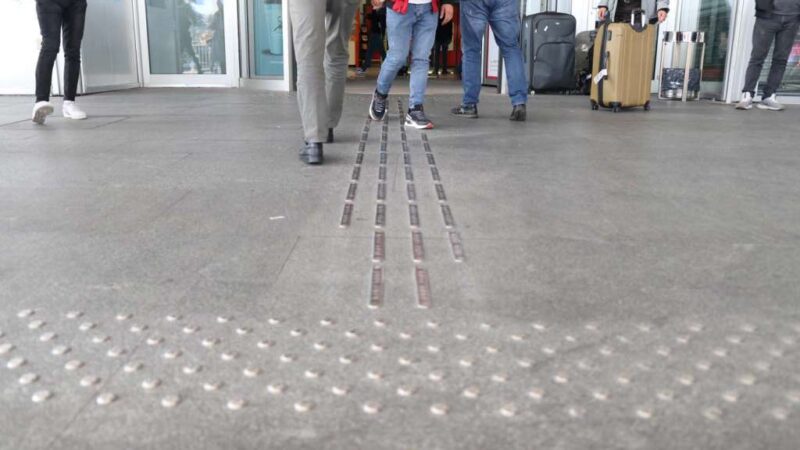 Sarajevski aerodrom razvija infrastrukturu za osobe sa oštećenim vidom