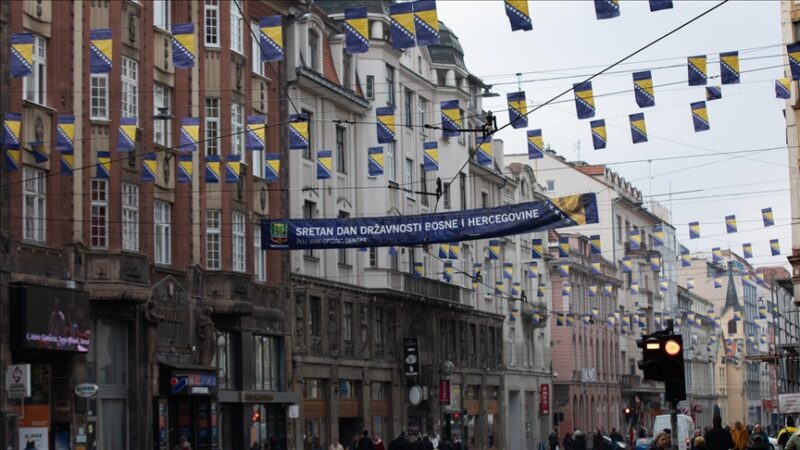 Sarajevo u prazničnom ruhu uoči Dana državnosti BiH