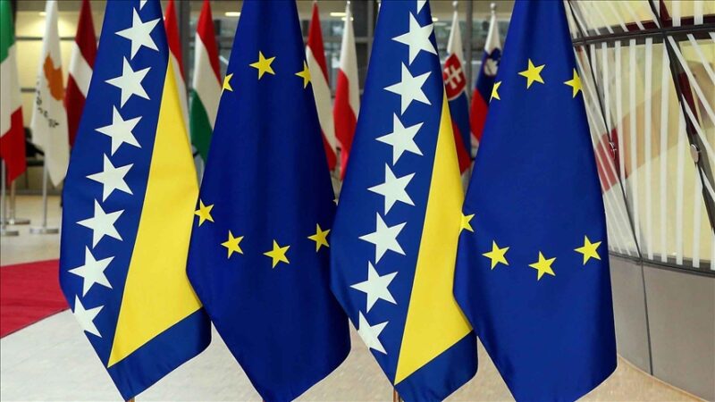 Bosna i Hercegovina dobila kandidatski status za članstvo u EU