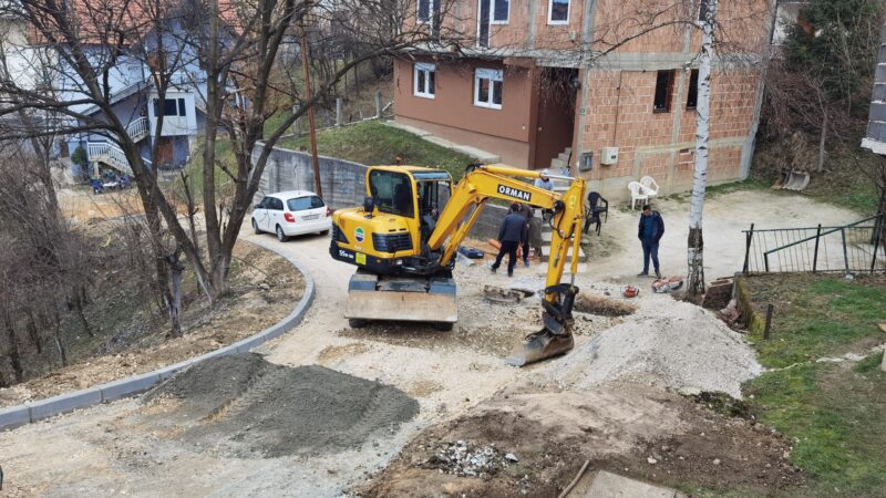 Stanovnici ulice Avde Hodžića u MZ “Švrakino Selo III” po prvi put će dobiti asfalt