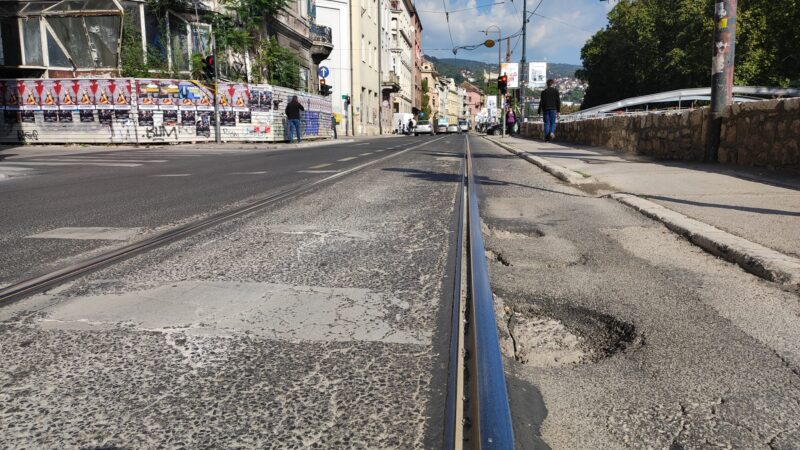 Raspisana je javna nabavka za obnovu glavne saobraćajnice na dionici Skenderija – Vijećnica – Vječna vatra