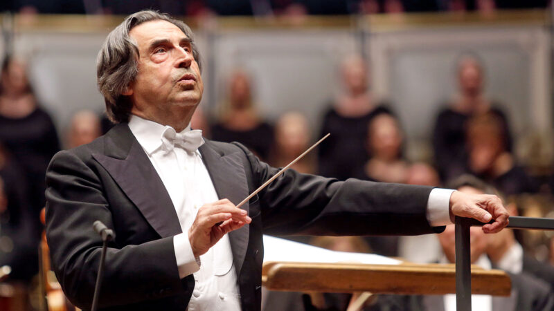 Slavni italijanski dirigent Riccardo Muti danas dolazi u Sarajevo