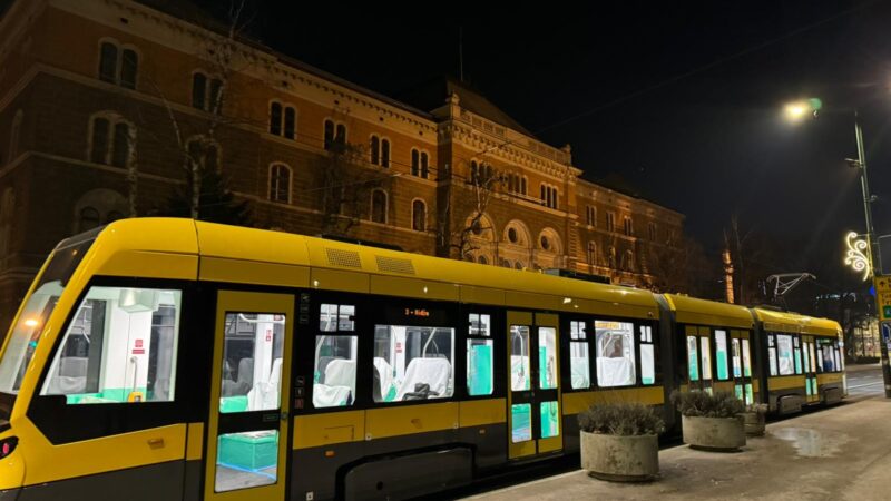 Sinoć izvršeno prvo testiranje novog sarajevskog tramvaja na pruzi