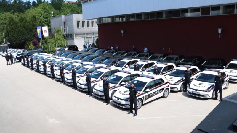 Sarajevska policija dobila 76 novih vozila