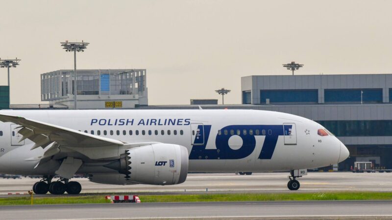 LOT Airlines će zadržati avioliniju prema Sarajevu do 12. januara, dnevni letovi ponovo na proljeće