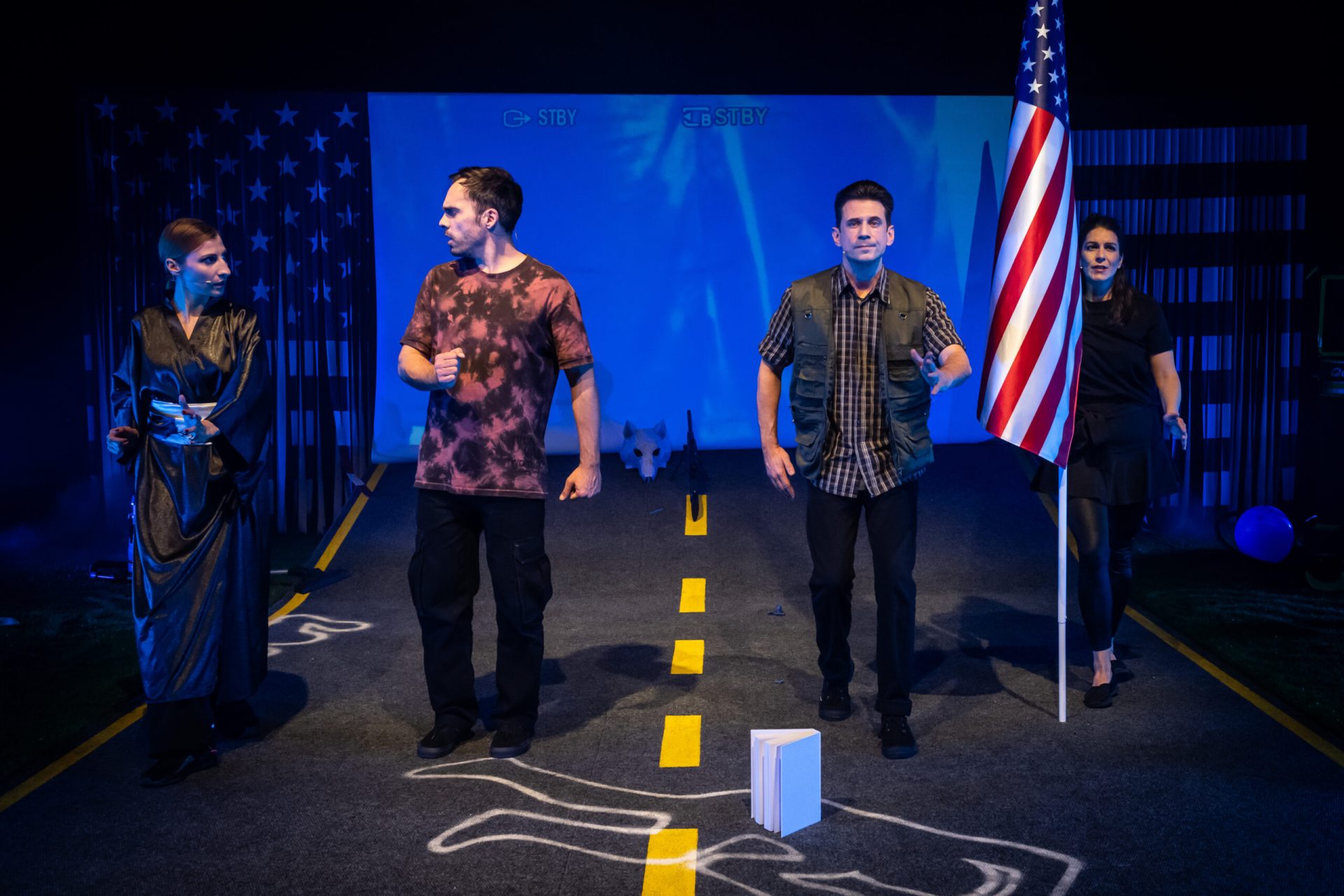 Na sceni SARTR-a narednih dana predstave “Stotinu malih smrti”, “Call me God” i “Up and Down”