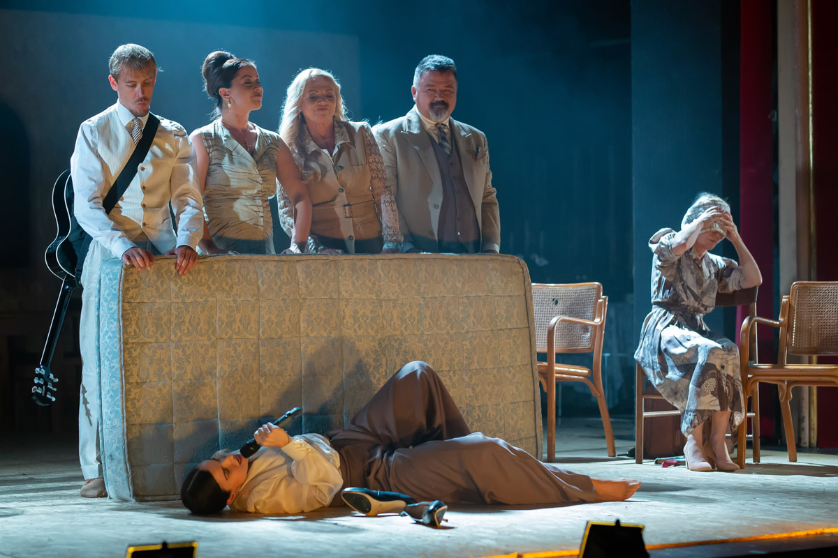 Predstava Gradskog kazališta Marina Držića “Vidi kako Lokrum pere zube” sutra na sceni NPS-a