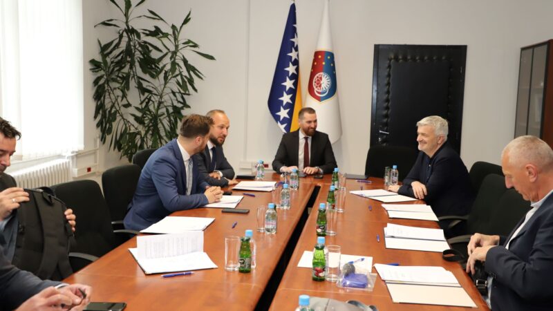 Više od 5,8 miliona KM za uređenje vodotoka i zaštitu od poplava u KS