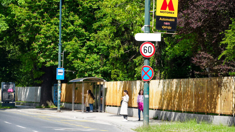 MUP KS postavlja kamere za evidentiranje nepropisnog zaustavljanja na 27 stajališta