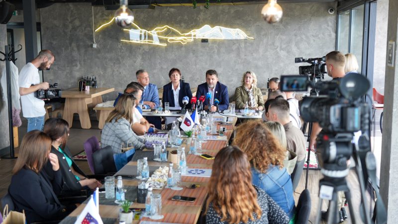 Zahtjevi i izdavanje pasoša od 1. avgusta na lokacijama MUP-a u svim opštinama