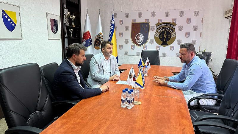 Općina Ilidža će prva u BiH omogućiti građanima da aktiviraju elektronski potpis u prostorijama Općine